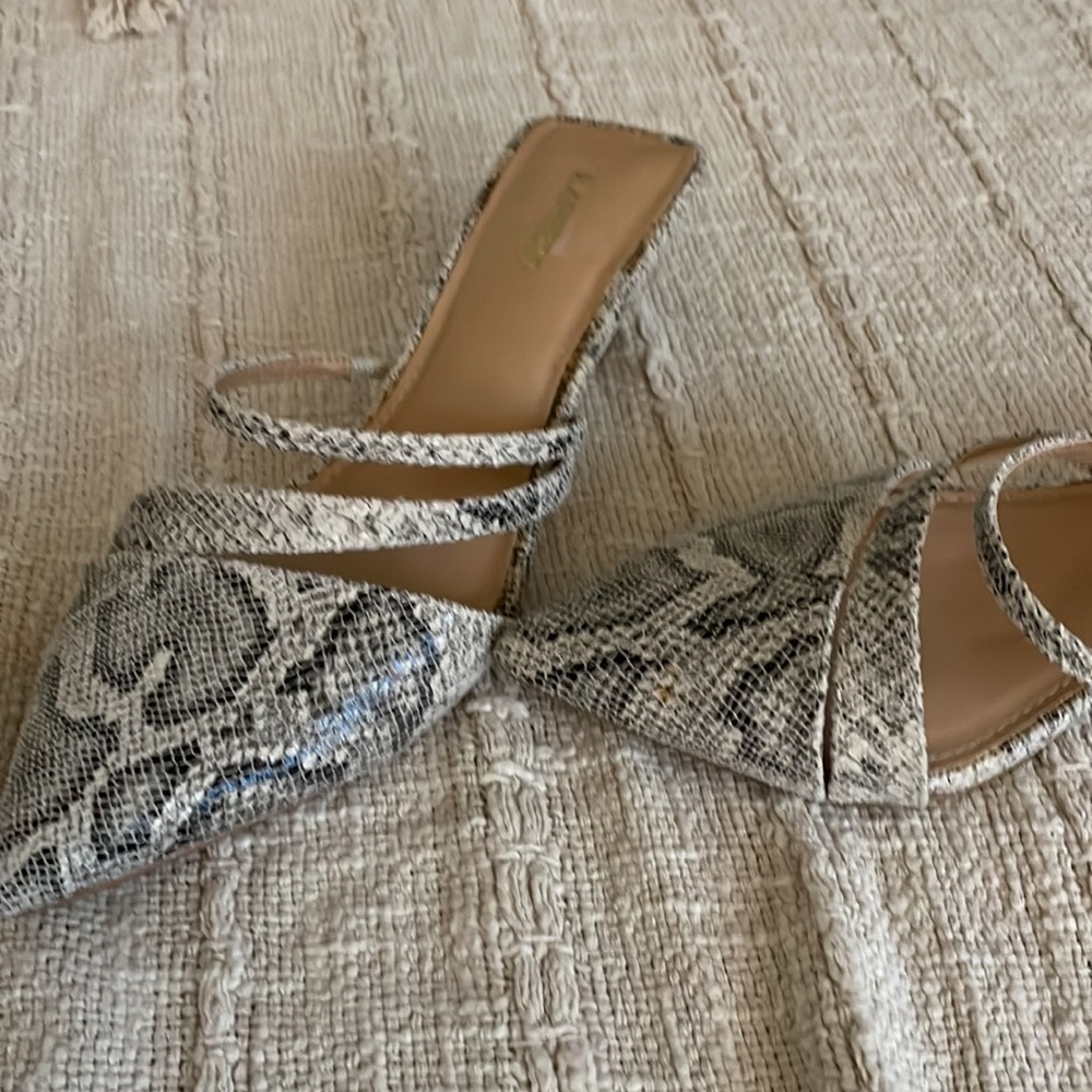 Express Kitten Heel Slides View 4